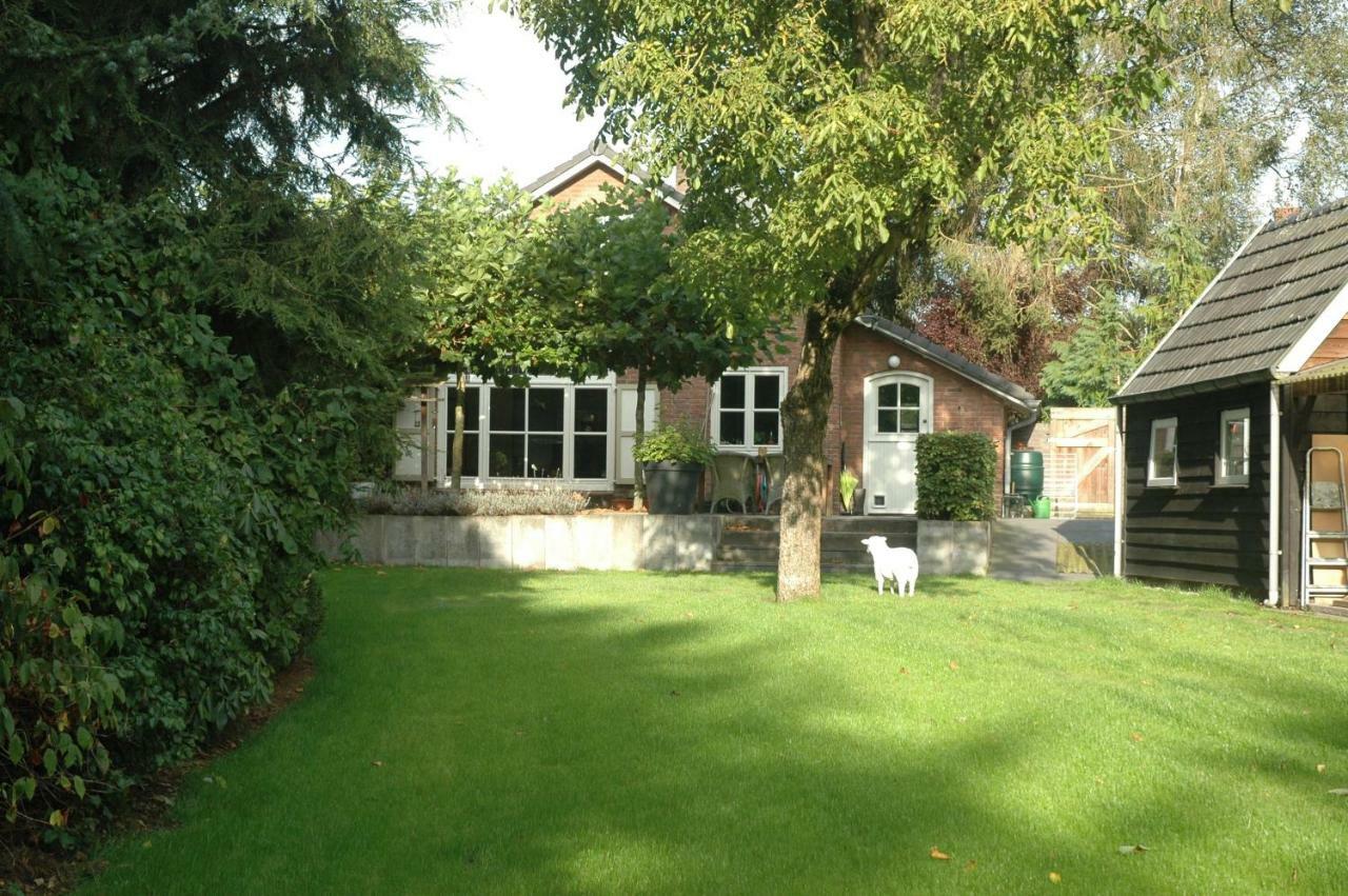 Aan De Bosrand Hoenderloo Apeldoorn Exterior photo